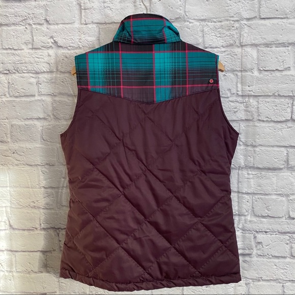 O’NEILL Reversible Padded Zip Up Vest​ - Picture 5 of 10